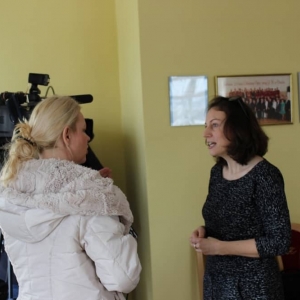 Wywiadu dla telewizji Proart z Ostrowa Wlkp. udziela Radna rady Gminy Chocz - Daria Kaczmarek 